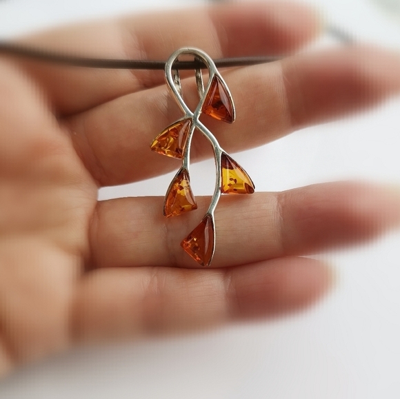 New, sterling silver amber branch pendant necklace - Picture 5 of 6